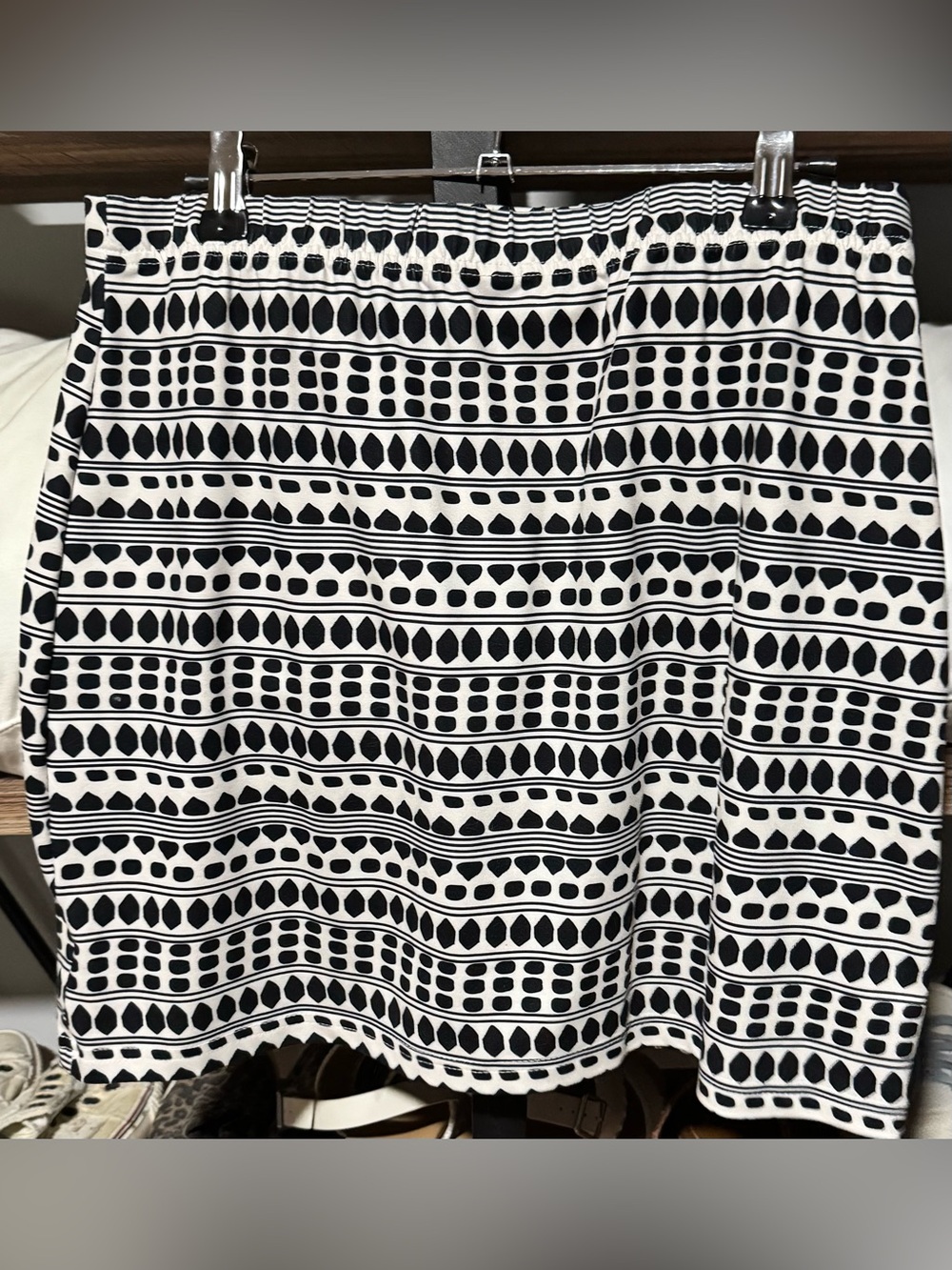 Amazon Black & White Geometric Mini Skirt